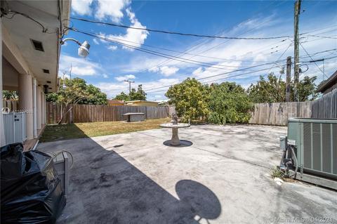 241 E 13th St, Hialeah, FL 33010 photo 6