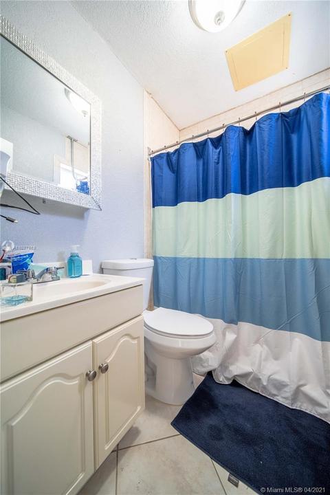 241 E 13th St, Hialeah, FL 33010 photo 19