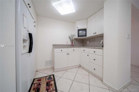 241 E 13th St, Hialeah, FL 33010 photo 9