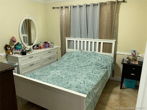 Undisclosed, Hialeah, FL 33014 photo 3