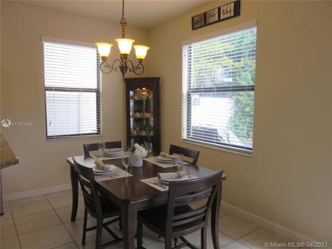 8619 W 33rd Ave, Hialeah, FL 33018 photo 7