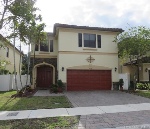 8619 W 33rd Ave, Hialeah, FL 33018 photo 2