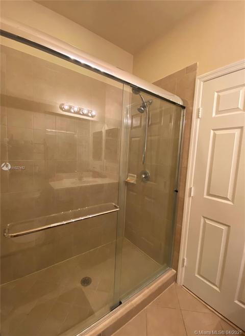 8619 W 33rd Ave, Hialeah, FL 33018 photo 23
