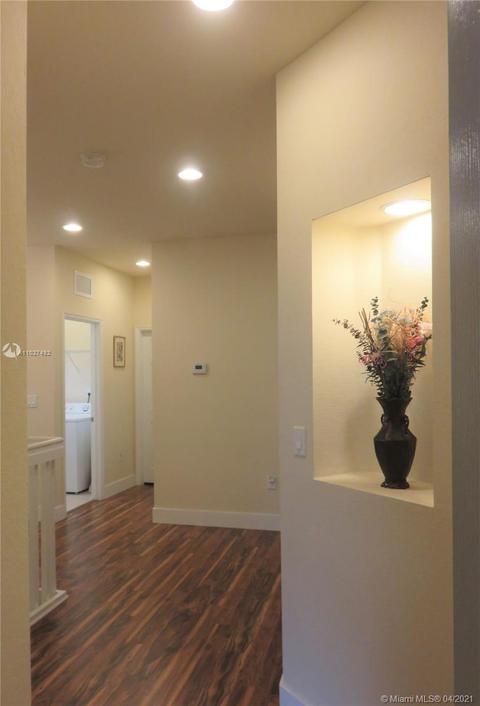 8619 W 33rd Ave, Hialeah, FL 33018 photo 18