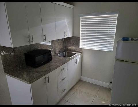 1675 W 3rd Ave, Hialeah, FL 33010 photo 8