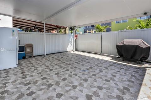 7095 W 3rd Ave, Hialeah, FL 33014 photo 15