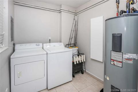 7095 W 3rd Ave, Hialeah, FL 33014 photo 14