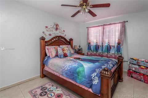 7095 W 3rd Ave, Hialeah, FL 33014 photo 9