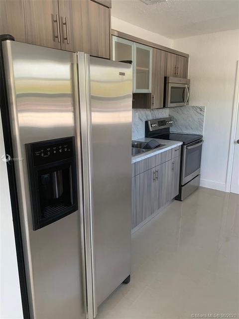 846 Codadad St, Opa Locka, FL 33054 photo 7