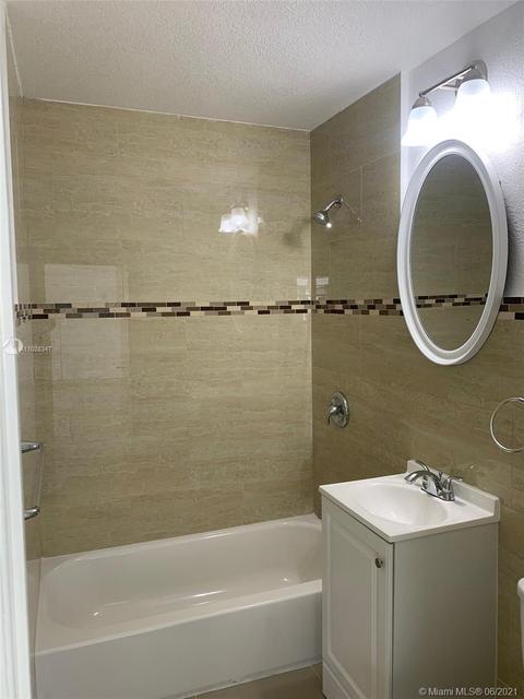 846 Codadad St, Opa Locka, FL 33054 photo 9
