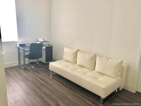 3229 W 97th St, Hialeah, FL 33018 photo 12