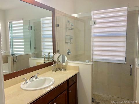 3229 W 97th St, Hialeah, FL 33018 photo 18
