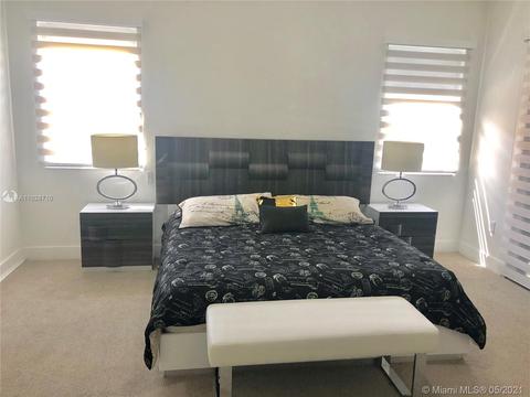 3229 W 97th St, Hialeah, FL 33018 photo 17