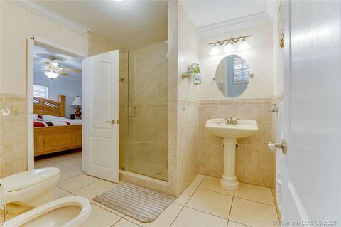 170 E 20th St, Hialeah, FL 33010 photo 13