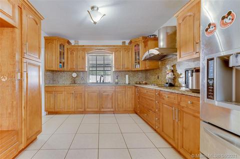 170 E 20th St, Hialeah, FL 33010 photo 8