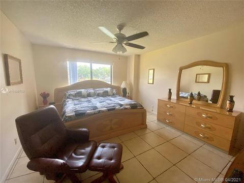8020 Hampton Blvd #102, North Lauderdale, FL 33068 photo 32
