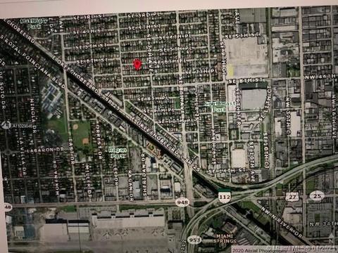 649 SE 7th Pl, Hialeah, FL 33010 photo 3