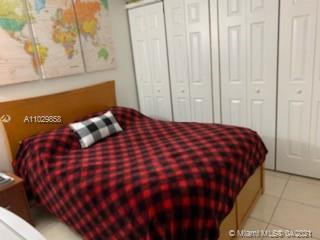 1900 W 68th St #E306, Hialeah, FL 33014 photo 10