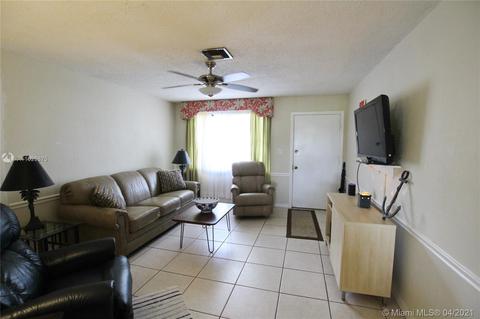 2122 SE 33rd St, Taylor Creek, FL 34974 photo 12
