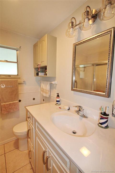 2122 SE 33rd St, Taylor Creek, FL 34974 photo 18
