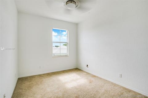 119 E Thatch Palm Cir, Jupiter, FL 33458 photo 11