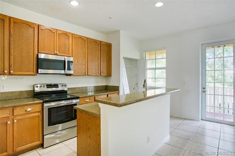 119 E Thatch Palm Cir, Jupiter, FL 33458 photo 5