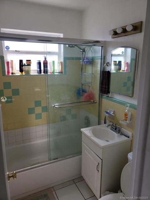 17153 NE 3rd Ave, North Miami Beach, FL 33162 photo 9