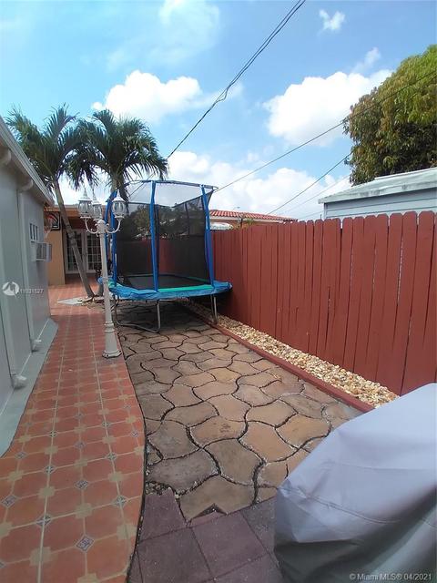 821 E 27th St, Hialeah, FL 33013 photo 27