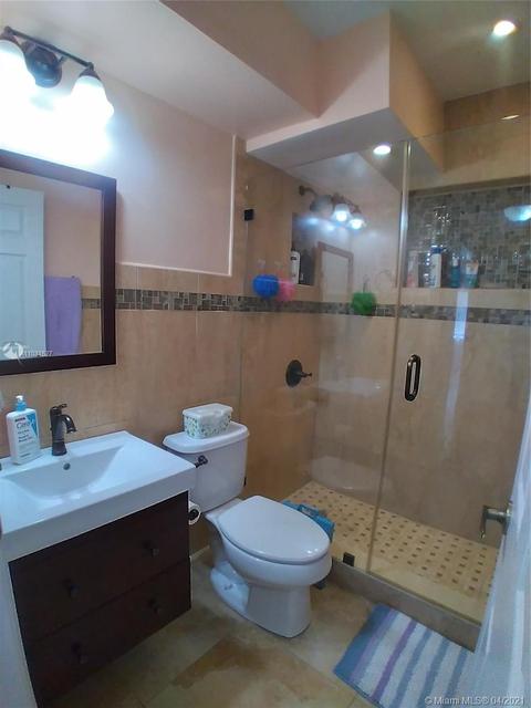 821 E 27th St, Hialeah, FL 33013 photo 15