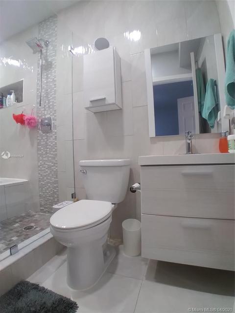 821 E 27th St, Hialeah, FL 33013 photo 13