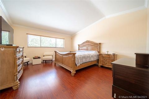6461 NW 190th Ter, Hialeah, FL 33015 photo 13