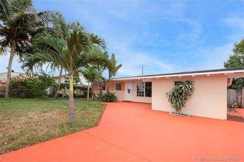 5630 W 9th Ct, Hialeah, FL 33012 photo 2