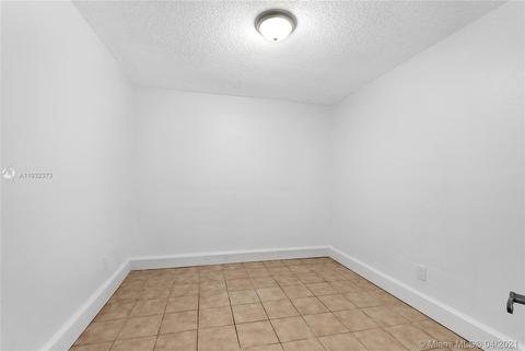 5630 W 9th Ct, Hialeah, FL 33012 photo 14