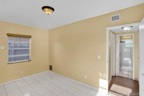 6540 W 13th Ct, Hialeah, FL 33012 photo 28