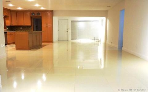 8942 Garland Ave, Surfside, FL 33154 photo 7