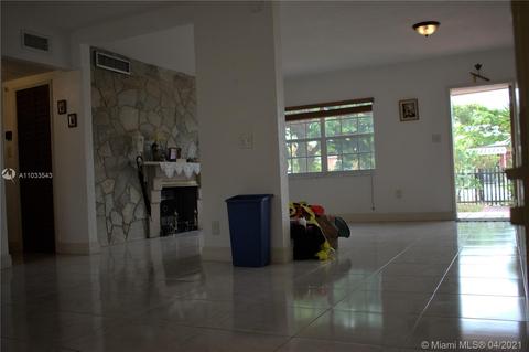 535 E 20th St, Hialeah, FL 33013 photo 3
