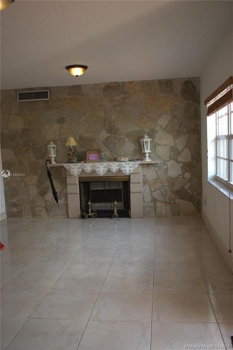 535 E 20th St, Hialeah, FL 33013 photo 16