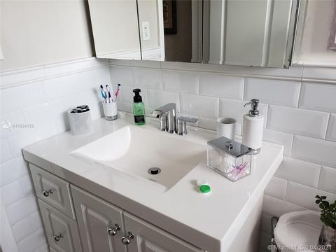 5905 E 4th Ave, Hialeah, FL 33013 photo 16