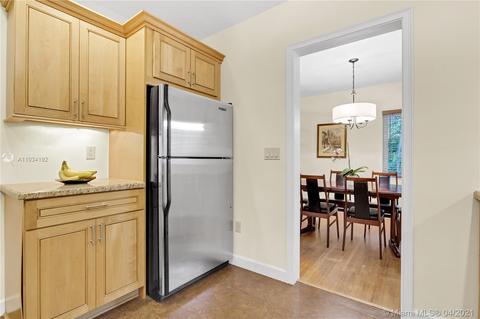 1424 Ortega Ave, Coral Gables, FL 33134 photo 18