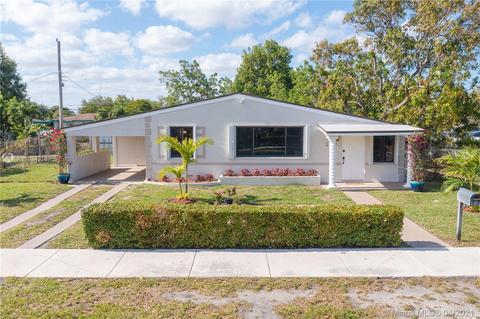 2915 NW 68th St, Miami, FL 33147 photo 2