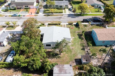 2915 NW 68th St, Miami, FL 33147 photo 30
