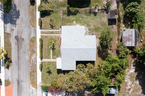 2915 NW 68th St, Miami, FL 33147 photo 32