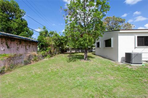 2915 NW 68th St, Miami, FL 33147 photo 24