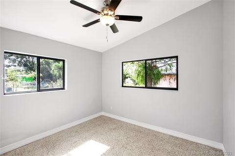 2915 NW 68th St, Miami, FL 33147 photo 10