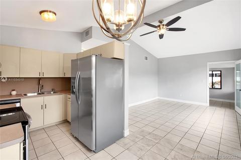 2915 NW 68th St, Miami, FL 33147 photo 14