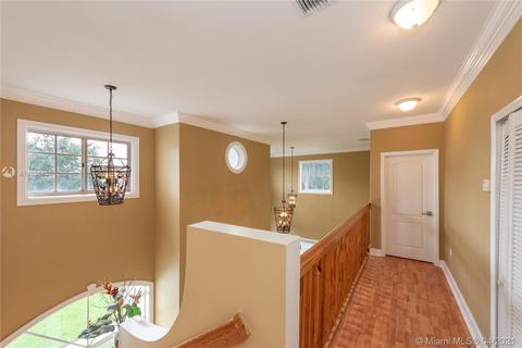 16172 NW 77th Pl, Miami Lakes, FL 33016 photo 14