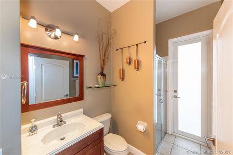 16172 NW 77th Pl, Miami Lakes, FL 33016 photo 19
