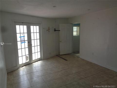2805 E 5th Ave, Hialeah, FL 33013 photo 23