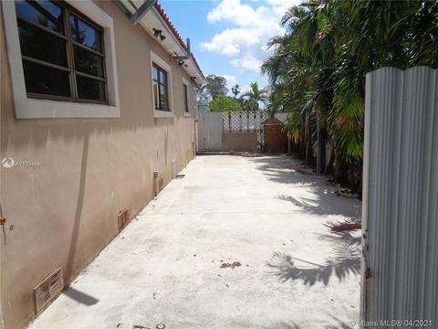 2805 E 5th Ave, Hialeah, FL 33013 photo 5