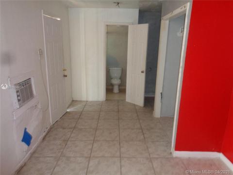 2805 E 5th Ave, Hialeah, FL 33013 photo 31